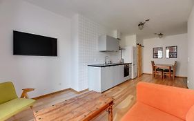 Staywin Wilcza Apartments